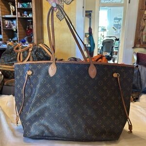 Louis Vuitton Neverfull Large Tote